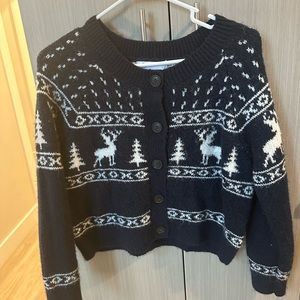 Old navy sweater size medium